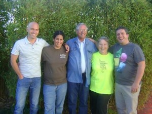 Colleen, her husband Steve and their three children.
